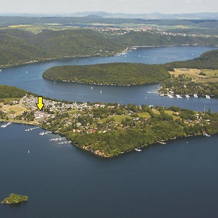 Seglerfewo Mit Traumhaftem Blick Vom Balkon Scheid  Bagian luar foto